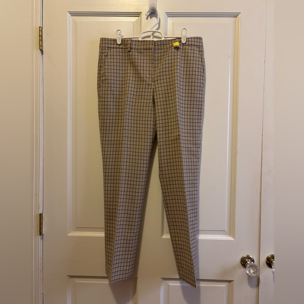 Theory. Women’s Wool Checkered Dress Pants. Tan.